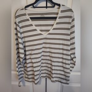 Banana Republic Striped V-Neck Long Sleeve Top - White and Black